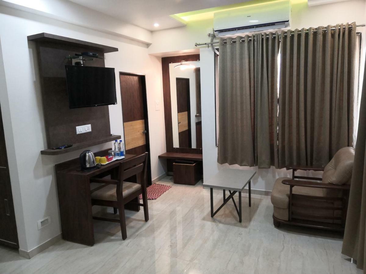 D' Manor Service Apartment Belgaum Exterior foto